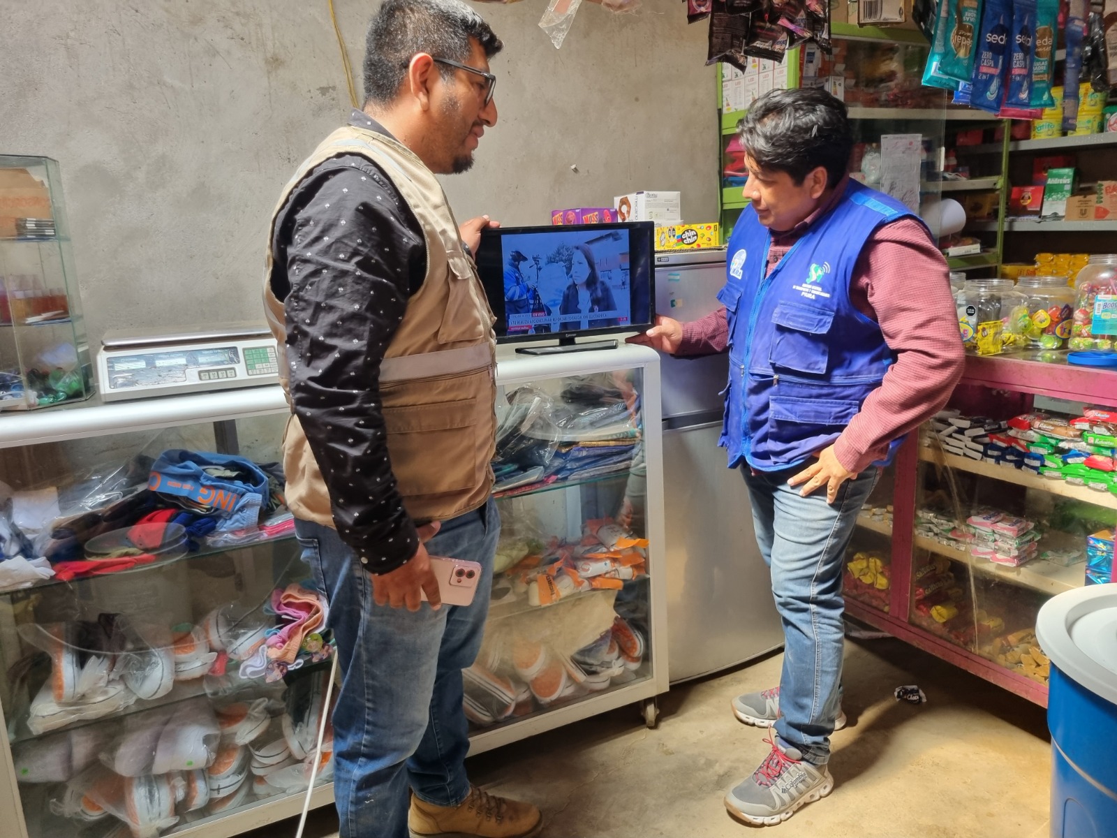 Más de mil pobladores de Suyo y Cruceta verán Tv Perú las 24 horas del día con mantenimiento de sistemas por parte del GORE 