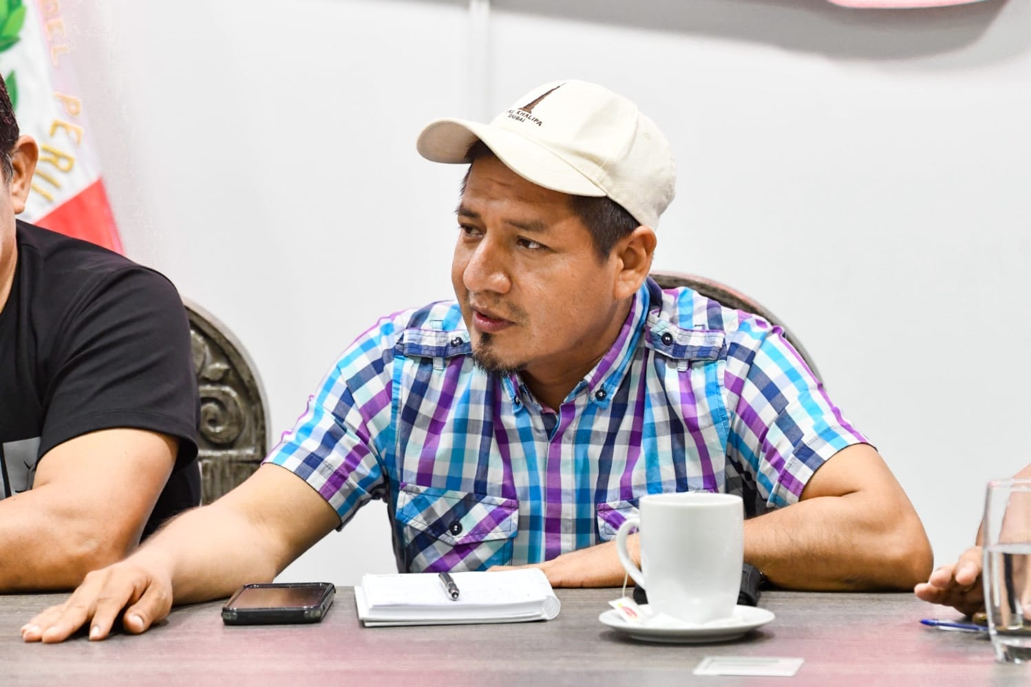 Gobernador Dr. René Chávez trabaja de la mano con Frente de Defensa del Hospital Iquitos.