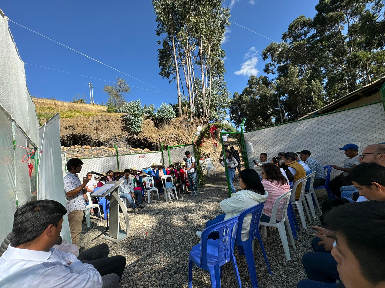 Inauguración del invernadero de hortalizas