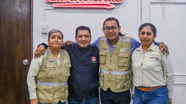Gobernador de loreto y director de cultura en pro de la conservación cultural en la región