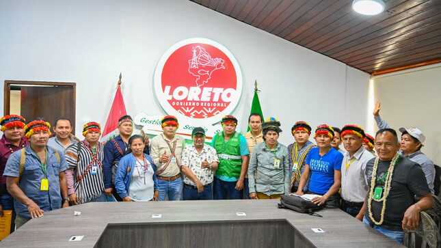 Gobernador de loreto continúa con la política de puertas abiertas atendiendo a federaciones nativas de rio corrientes.