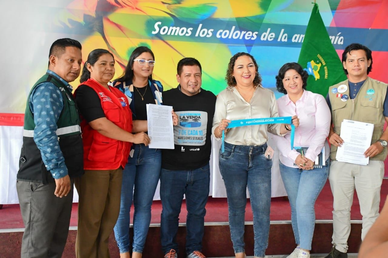 Gobernador René Chávez se suma a campaña de UNICEF Perú