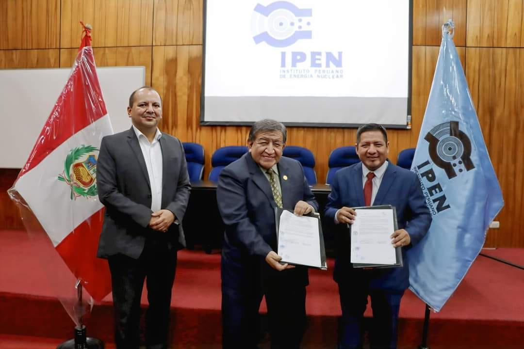 Gobernador regional suscribió convenio marco con IPEN