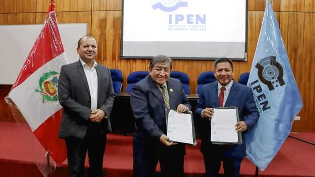 Gobernador regional suscribió convenio marco con IPEN