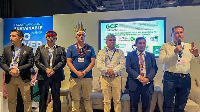 Gobernador Dr. René Chávez participa en cumbre climática anual COP 28 en Dubái
