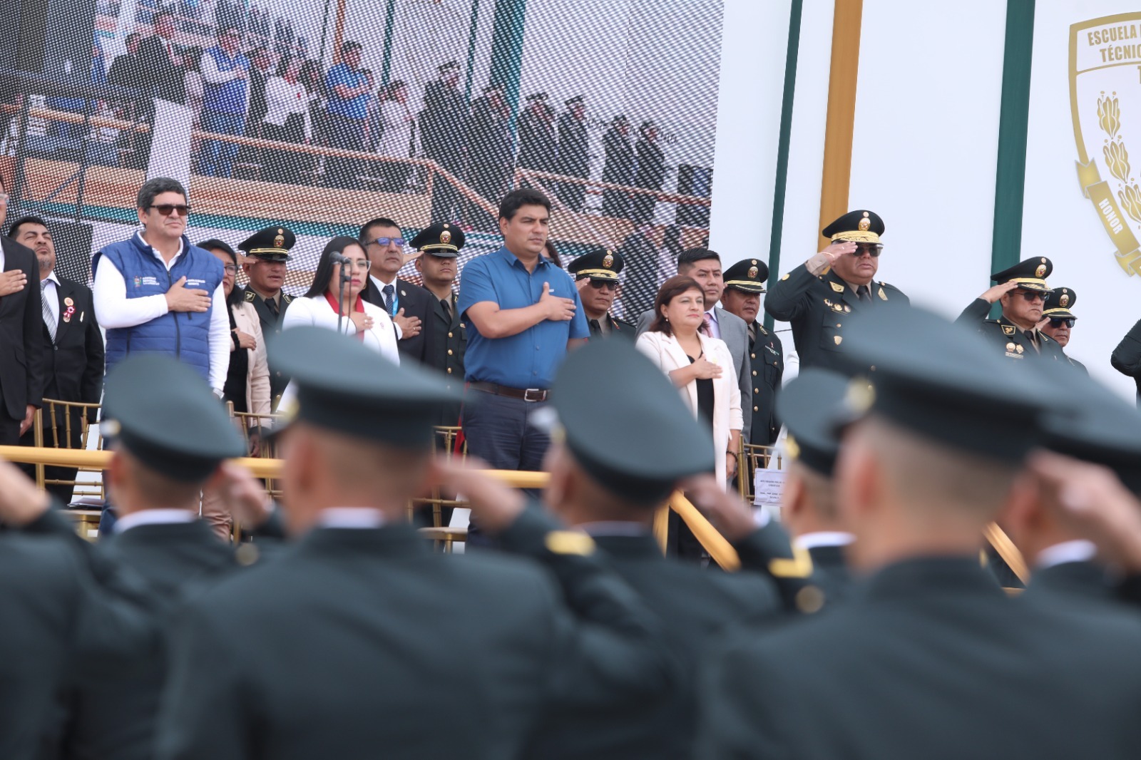 Exigen que suboficiales de la PNP egresados de Escuela se queden en Trujillo