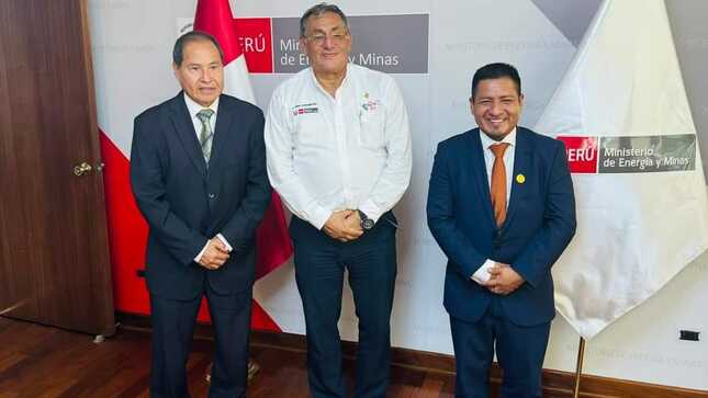 Gobernador Dr. René Chávez programa reactivación del lote 192 con ministro de energía y minas