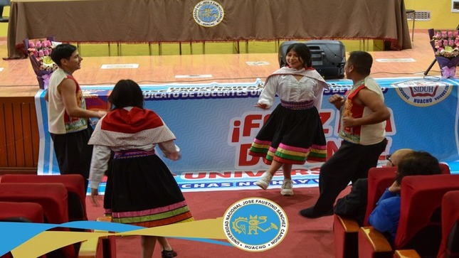 Se desarrolló la ceremonia protocolar por el Día del Docente Universitario, la actividad fue organizada por el Sindicato de Docentes Universitarios de Huacho – SIDUH
