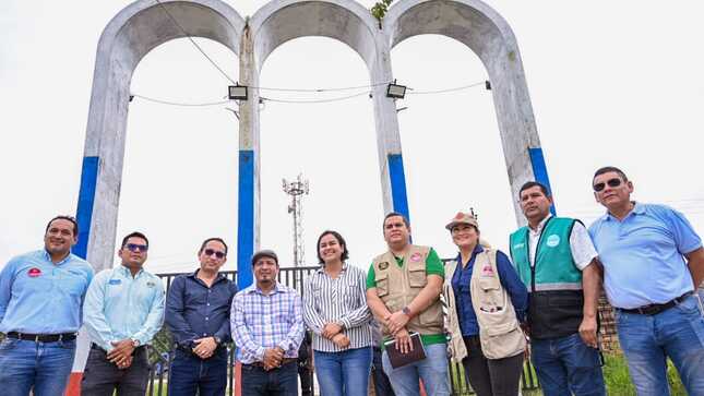 Gobernador regional de loreto inspecciona instalaciones de la villa olímpica