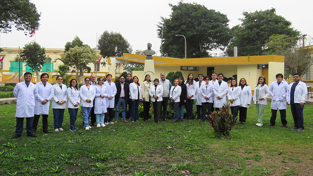 Archivo de JPG Foto grupal de Residentes Médicos
