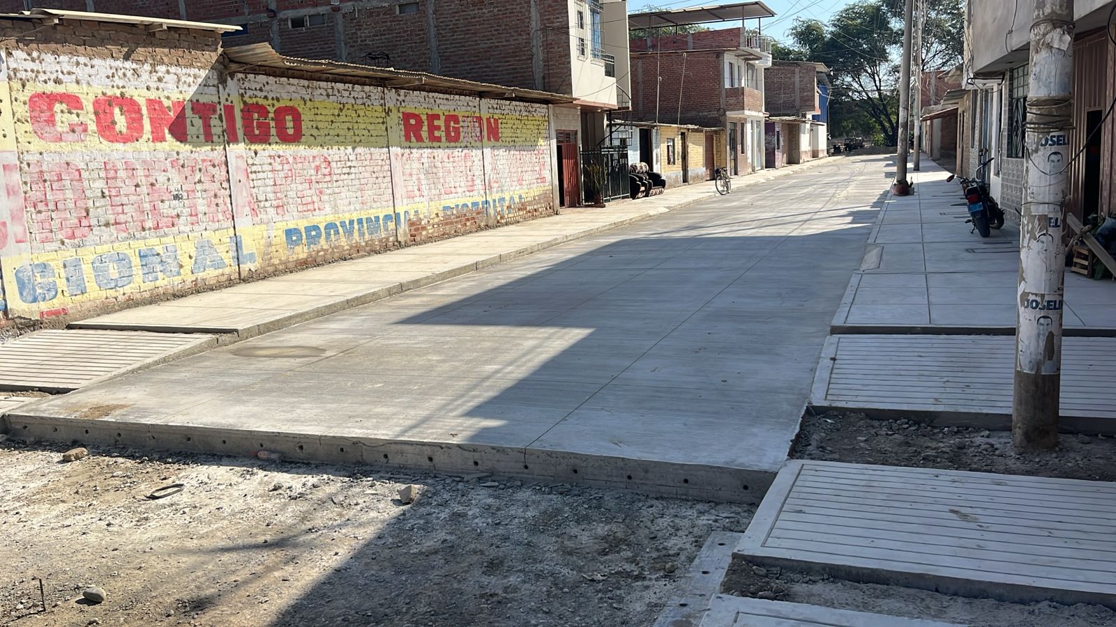A toda máquina avanza obra de pistas y veredas de La Primavera para mejorar calidad de vida de más de 6 mil habitantes