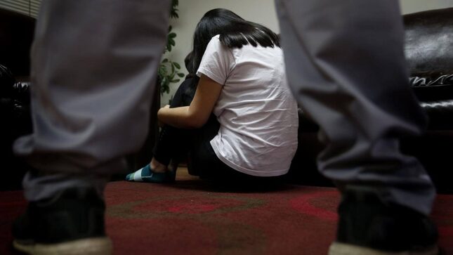 Con red de apoyo integral 'Clave Violeta' GORE fortalece atención a víctimas de violencia

