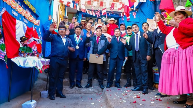 En el marco de las fiestas patrias el mercado Laykakota lleva a cabo concurso de ambientación