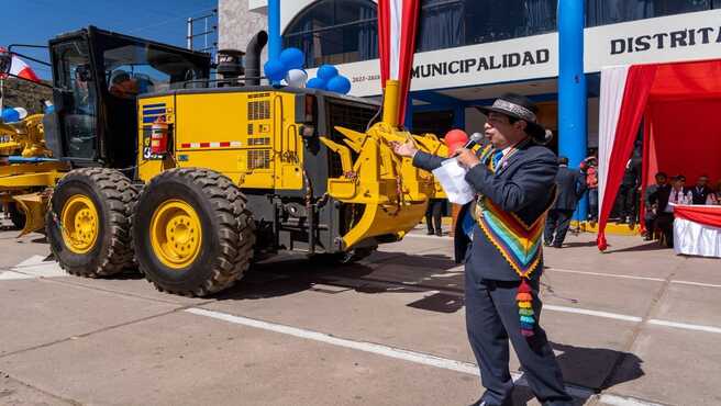 Entrega y Bendición de las maquinarias