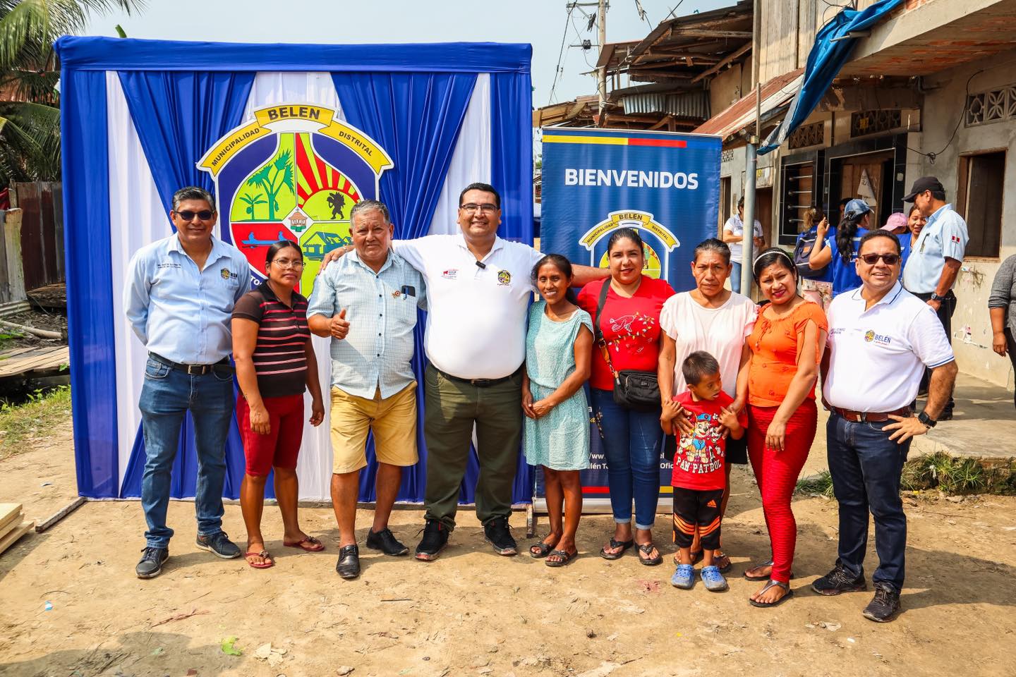 Entrega de materiales para culminación de puente y mejora de alcantarillado en el A.H ciudad jardin