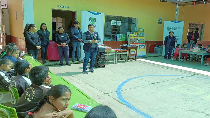 Festival de Lectura "Huaral Lee" llegรณ al distrito de 27 de Noviembre