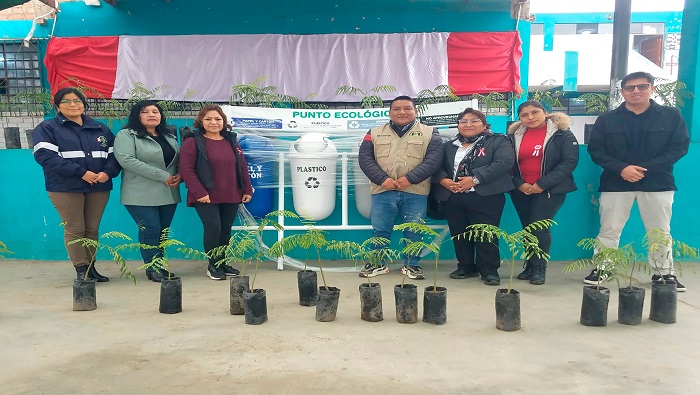 donaci贸n de plantines y punto ecol贸gico