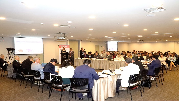 reuni贸n del MIDIS ante la llegada del Megapuerto