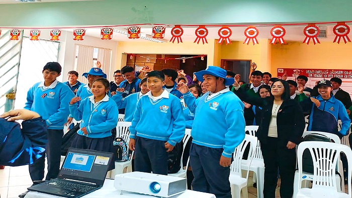 encuentro de lΓderes y alcaldes escolares en la localidad de Acos - Huaral