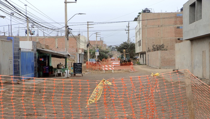 supervisan obra de agua y alcantarillado