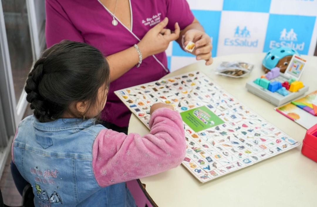 EsSalud: Hospital Almenara brinda anualmente 1,400 terapias de aprendizaje a niños con Trastorno de Déficit de Atención e Hiperactividad