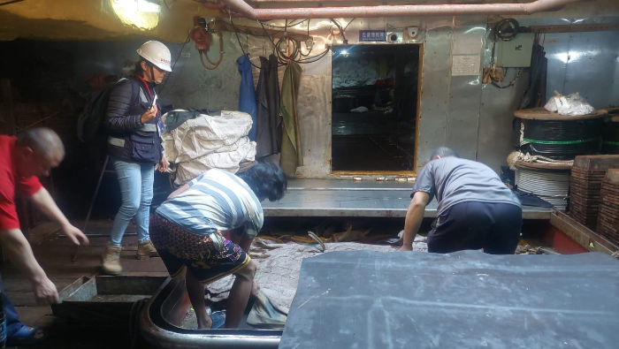 PRODUCE fiscalizó embarcación extranjera que arribó al puerto de Paita