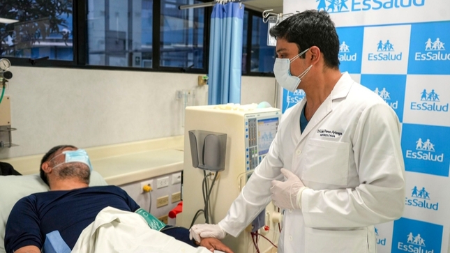 EsSalud advierte que 11% de los peruanos sufren de enfermedad renal crónica
