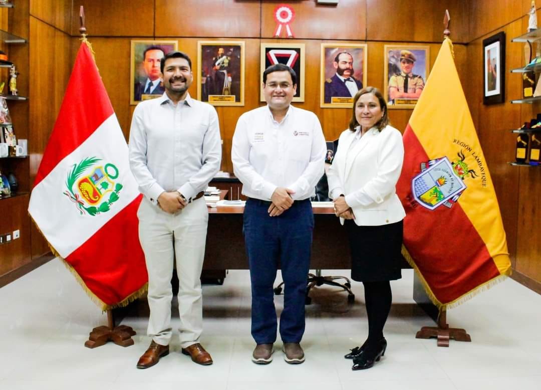 Coordinan agenda en materia de juventudes para Lambayeque