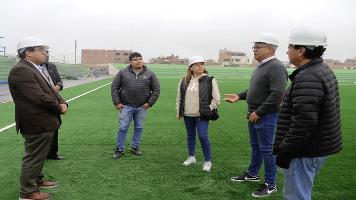 estadio Julio Lores Col谩n