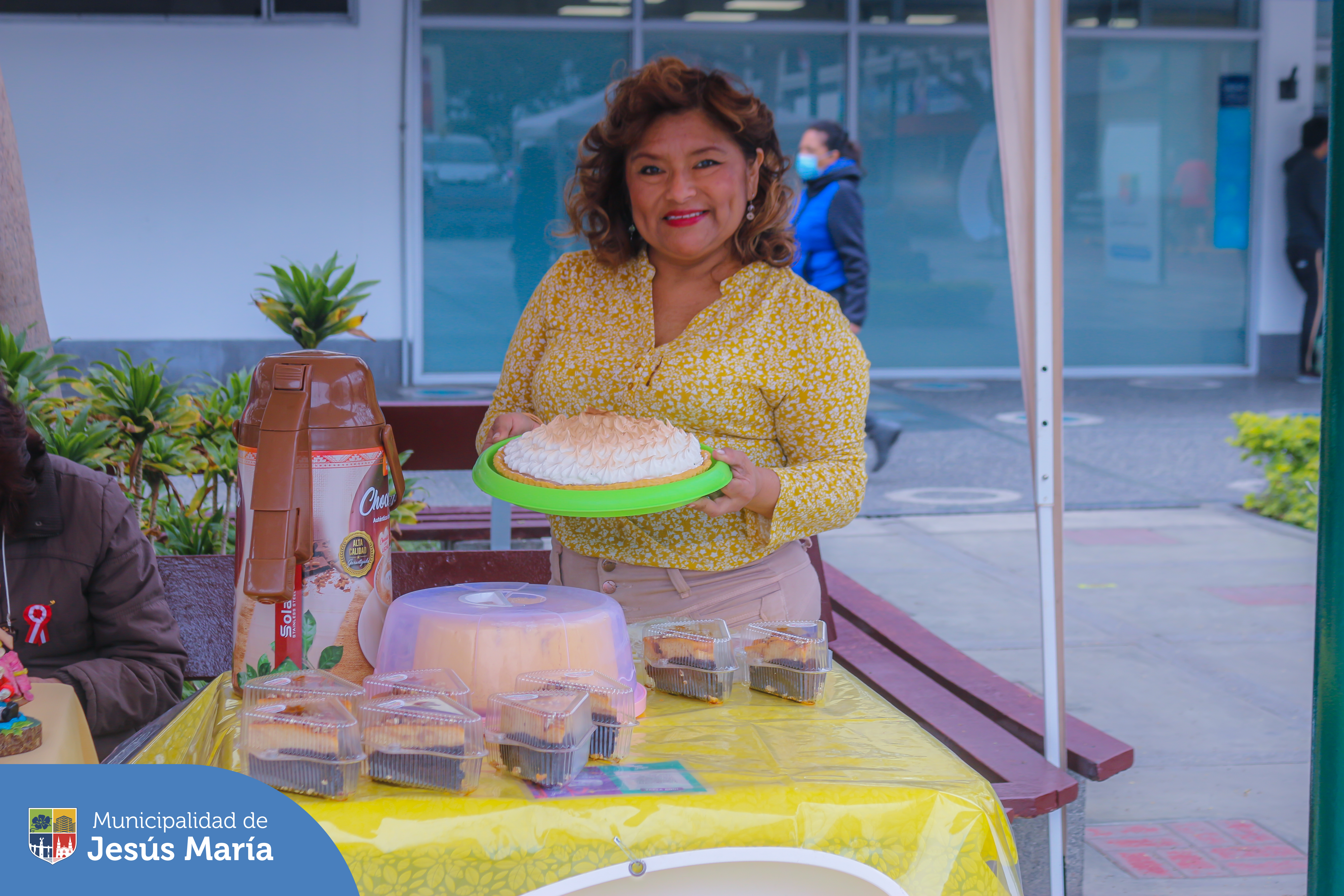 s maestros de talleres de nuestra Casa del Vecino Sanfelipano, exhibieron sus mejores productos hechos a mano en la EXPO FERIA de la Plazuela del Conjunto Residencial San Felipe. 🤩 Si te lo perdiste, volvemos el próximo viernes 16 de agosto. ¡Los esperamos!