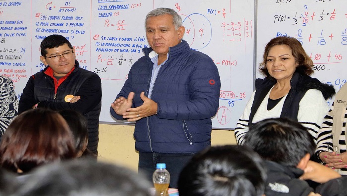 alumnos de la academia Municipal Pre Huaral