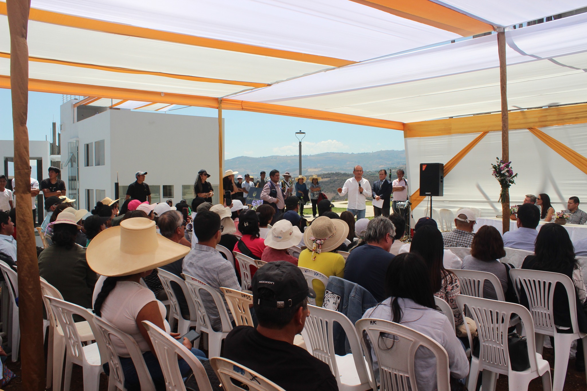 Se inauguró el Refugio de Esperanza