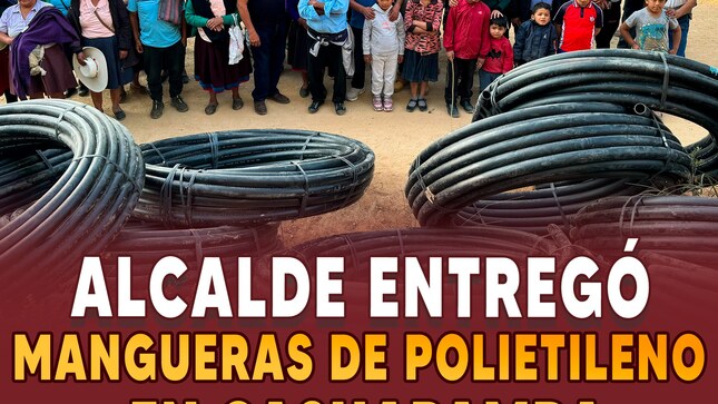 Entrega de mangueras de polietileno en Cashapamba