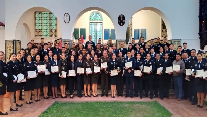 Personal de las FF. AA. concluyen concurso de Derecho Internacional Humanitario