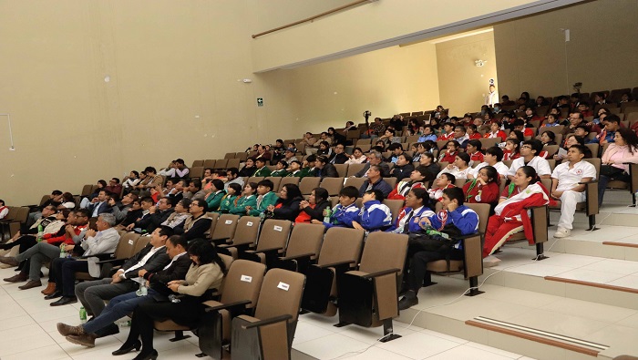 conferencia magistral sobre Gesti贸n del Riesgo de Desastres y Residuos Solidos en Huaral