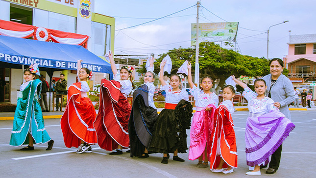 Huarmey celebra las fiestas patrias con "Tardes Culturales" por los 203 aniversario del Perú. 