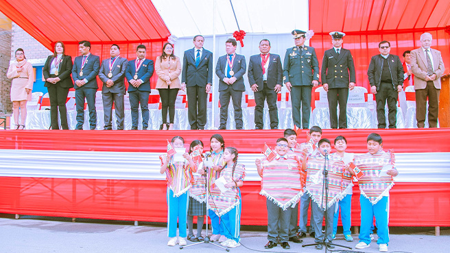¡Que viva el Perú! Que vivan los 203 años de independencia