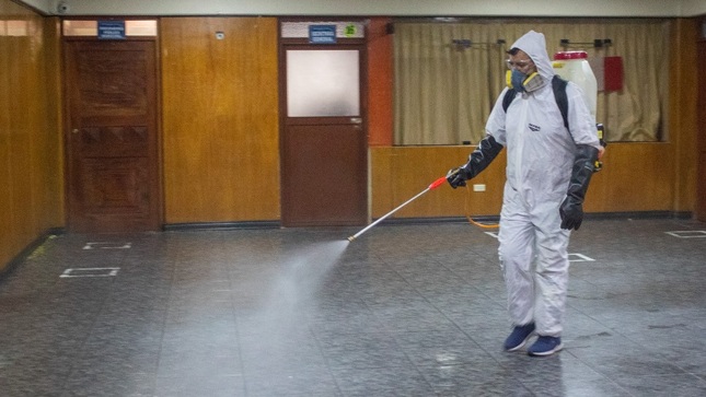 Jornada de fumigación refuerza el compromiso de la municipalidad provincial de Puno con la salud pública