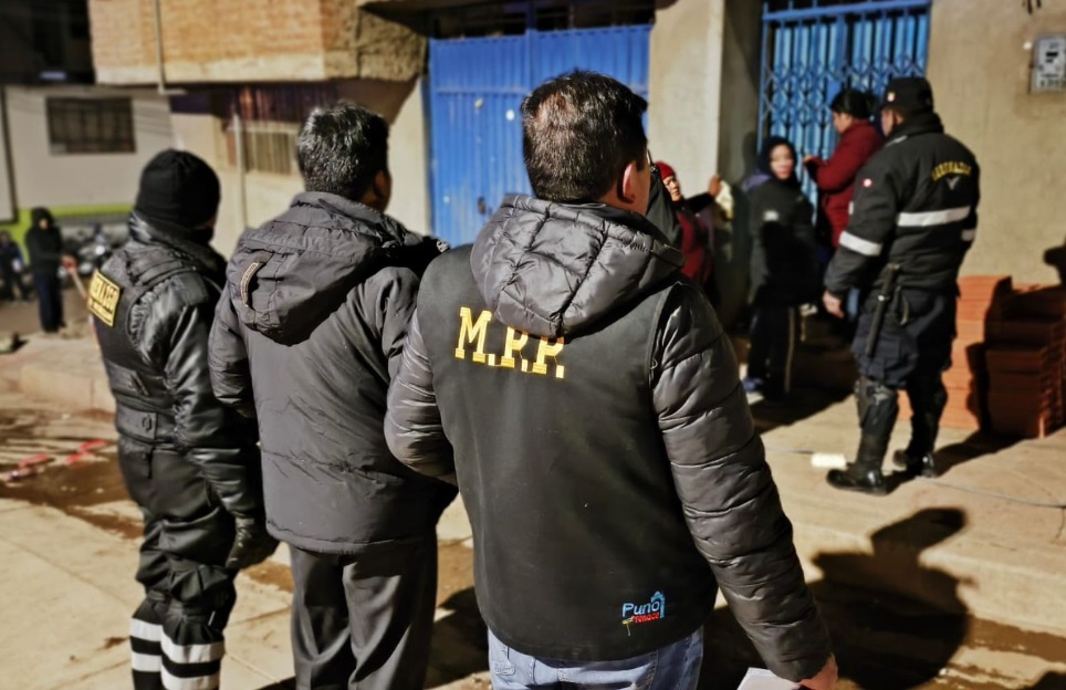 Operativo inopinado a la discoteca Tokio y clausura a cantinas con fachada de bodega en el barrio Mañazo