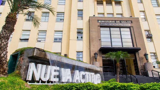 Minsa descarta cambio de tratamientos para el VIH por desabastecimiento de medicamentos