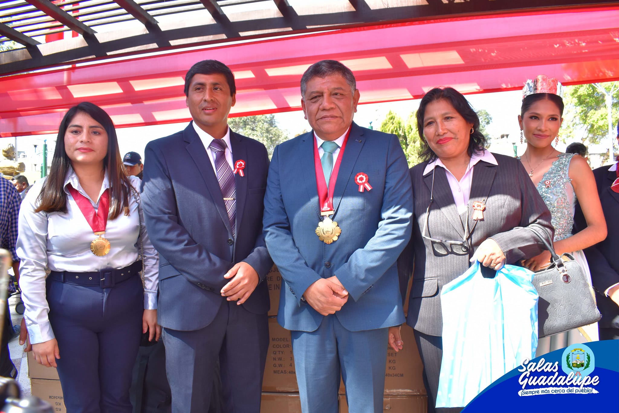 𝗘𝗡𝗧𝗥𝗘𝗚A 𝗜𝗡𝗦𝗧𝗥𝗨𝗠𝗘𝗡𝗧𝗢𝗦 𝗠𝗨𝗦𝗜𝗖𝗔𝗟𝗘𝗦 𝗔 𝗜𝗡𝗦𝗧𝗜𝗧𝗨𝗖𝗜𝗢𝗡𝗘𝗦 𝗘𝗗𝗨𝗖𝗔𝗧𝗜𝗩𝗔𝗦 𝗗𝗘𝗟 𝗗𝗜𝗦𝗧𝗥𝗜𝗧𝗢