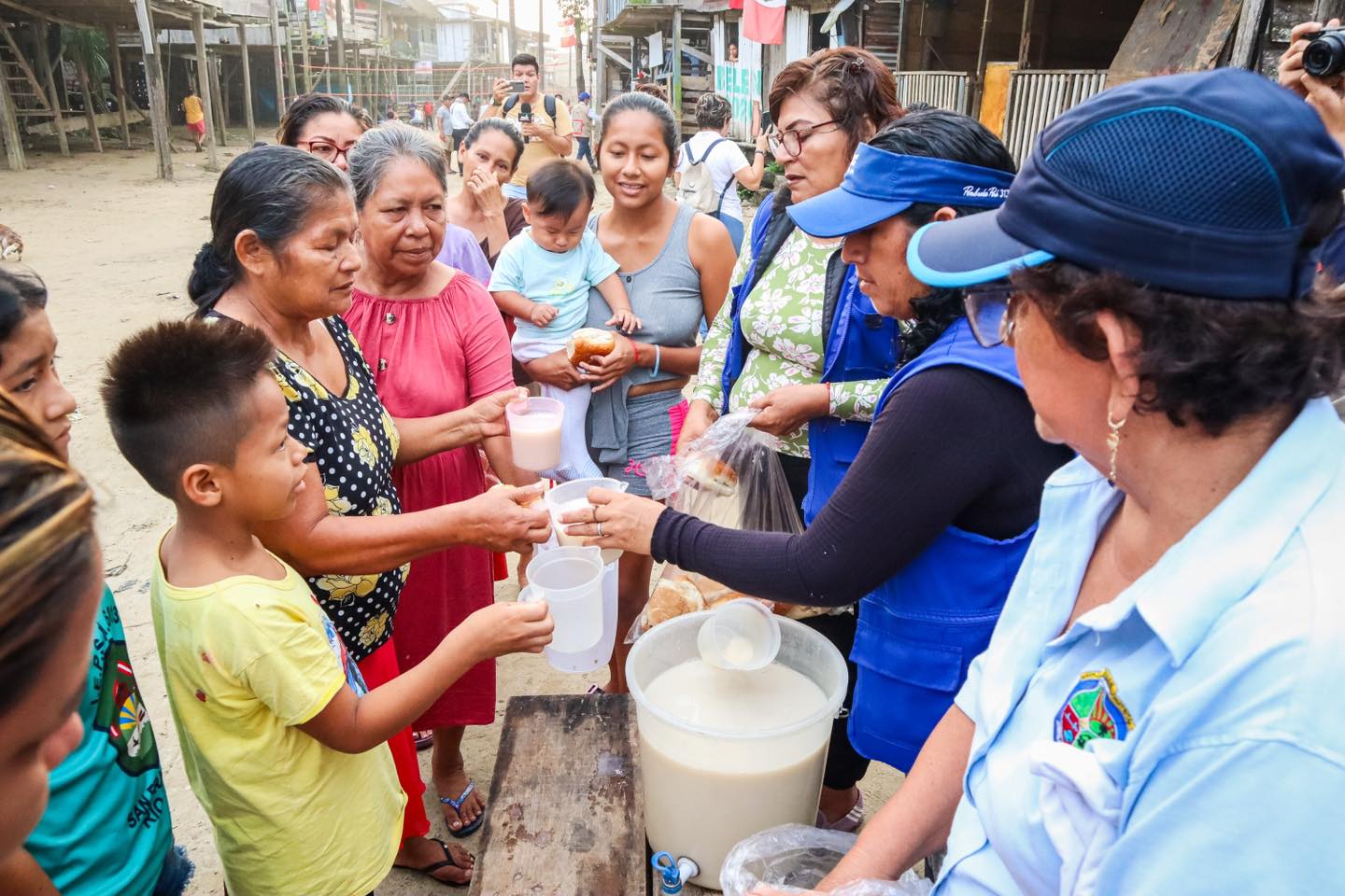 Importante reunión con las 12 familias damnificadas por la erosión de tierra del Caserío San Francisco - Río Itaya
