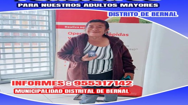 Usuarios del programa pensión 65 obtienen tarjeta del Banco de la Nación. 