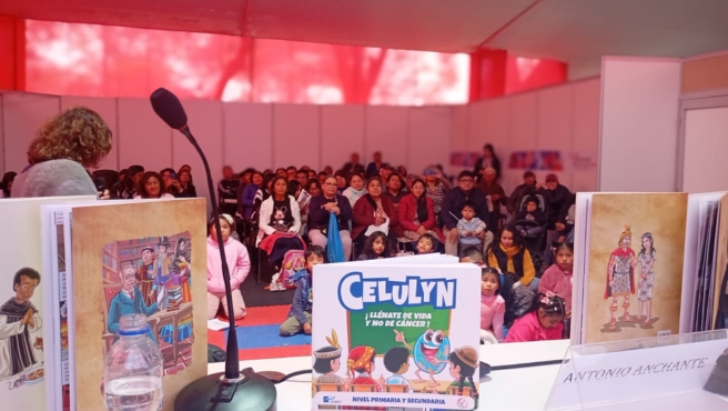 INEN presenta por primera vez libro “Celulyn” en Feria Internacional del Libro