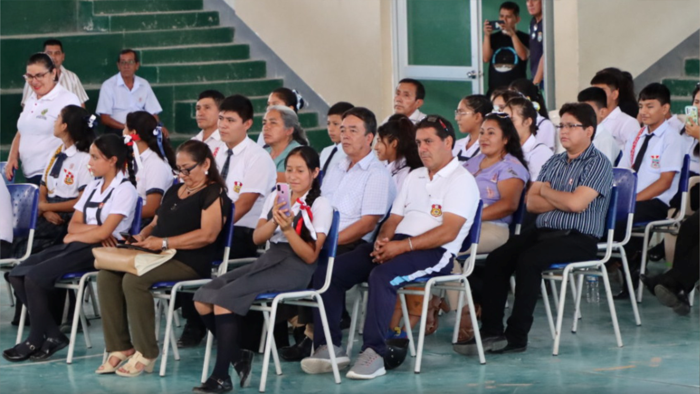 Entregan Pizarras Interactivas a II.EE. de Utcubamba