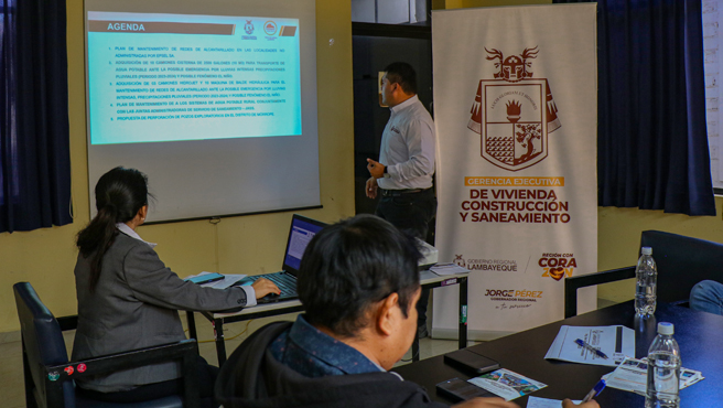 El gerente ejecutivo sostuvo una reunión de autoridades municipales.