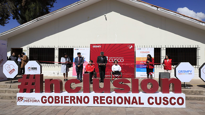 FOTO-3-FERIA-EN-CUSCO