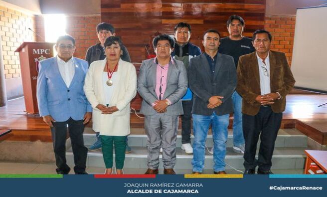 馃搷 La Municipalidad Provincial de Cajamarca realiz贸 una presentaci贸n audiovisual sobre los beneficios que traer谩 la nueva Planta de Tratamiento de Aguas Residuales (PTAR) para la provincia de Cajamarca, con la participaci贸n de autoridades de los distritos de Llacanora, Jes煤s y Ba帽os del Inca.
馃懃 Con la presencia de los regidores Jorge Luis Rojas Alcalde, Segundo Casta帽eda D铆az y Eugenio Cruzado Bardales, se acord贸 realizar nuevas reuniones que contar谩n con la participaci贸n de la poblaci贸n de dichos distritos, con el objetivo de poner en marcha este importante proyecto.