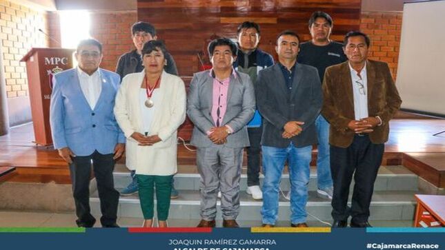 📍 La Municipalidad Provincial de Cajamarca realizó una presentación audiovisual sobre los beneficios que traerá la nueva Planta de Tratamiento de Aguas Residuales (PTAR) para la provincia de Cajamarca, con la participación de autoridades de los distritos de Llacanora, Jesús y Baños del Inca.
👥 Con la presencia de los regidores Jorge Luis Rojas Alcalde, Segundo Castañeda Díaz y Eugenio Cruzado Bardales, se acordó realizar nuevas reuniones que contarán con la participación de la población de dichos distritos, con el objetivo de poner en marcha este importante proyecto.