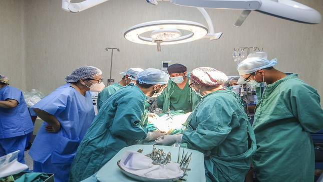 EsSalud salva la vida de seis personas, entre ellos un menor de edad, en lista de espera gracias a operativo de donación de órganos